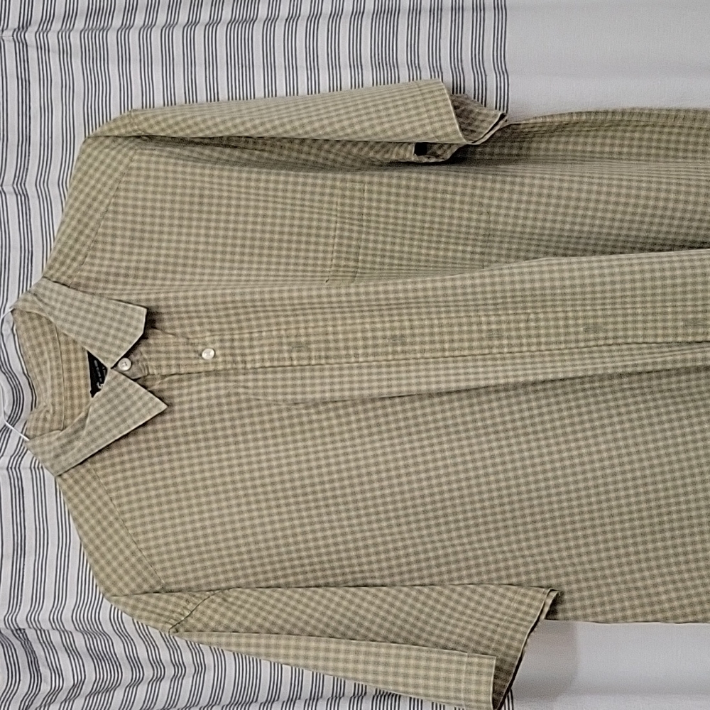 Eddie Bauer Short Sleeve button down